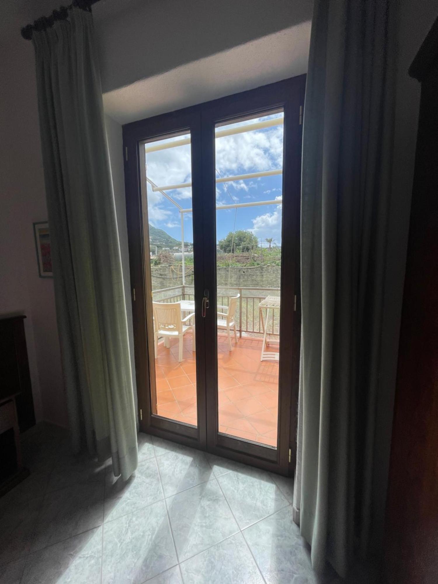 Residence Andrea A Mare Forio  Luaran gambar