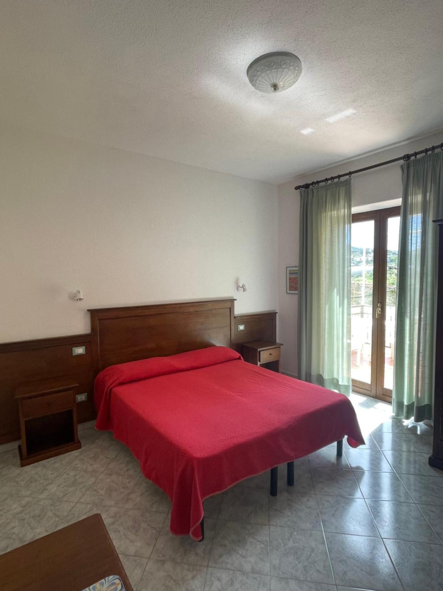 Residence Andrea A Mare Forio  Luaran gambar