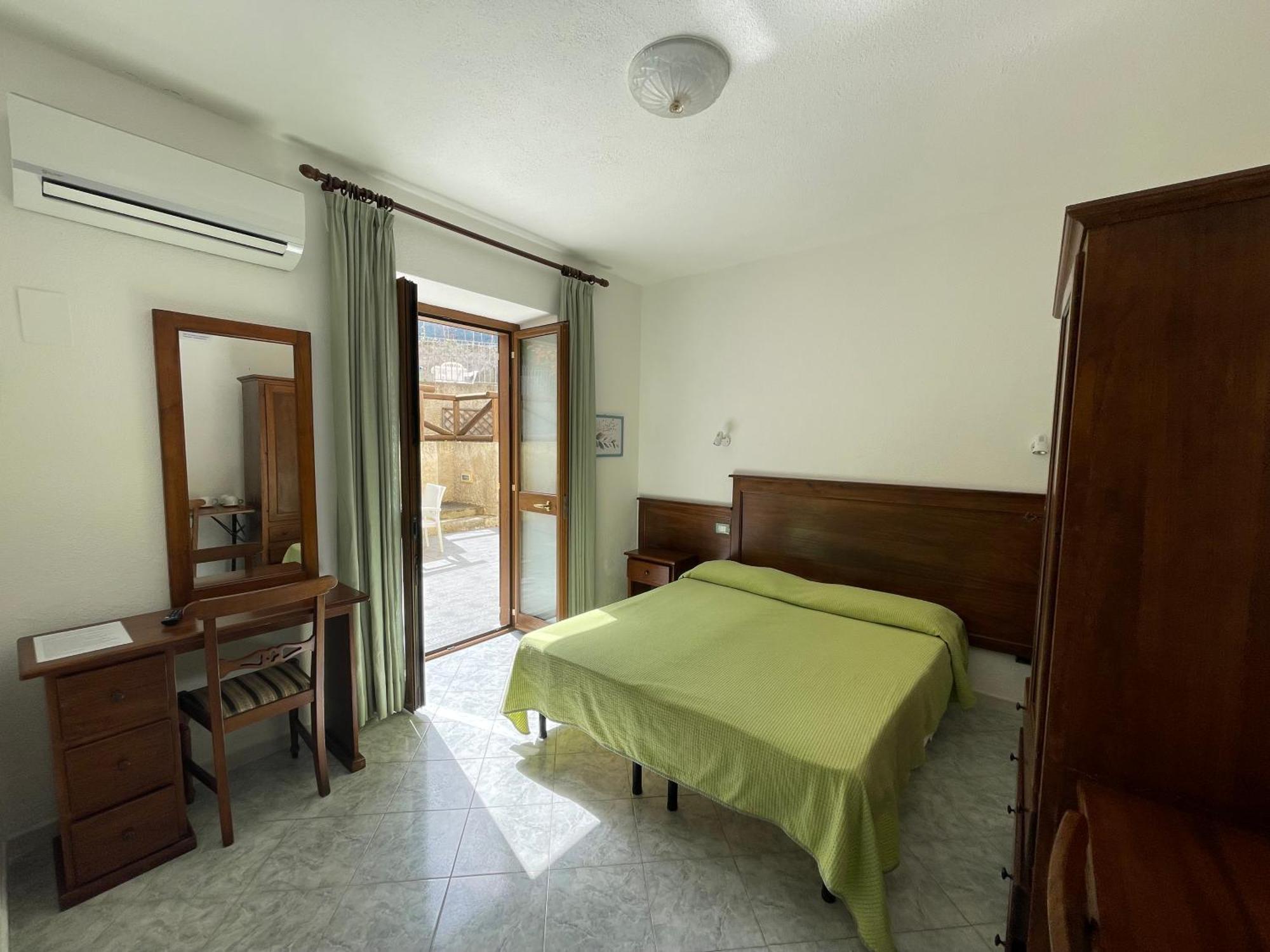 Residence Andrea A Mare Forio  Luaran gambar